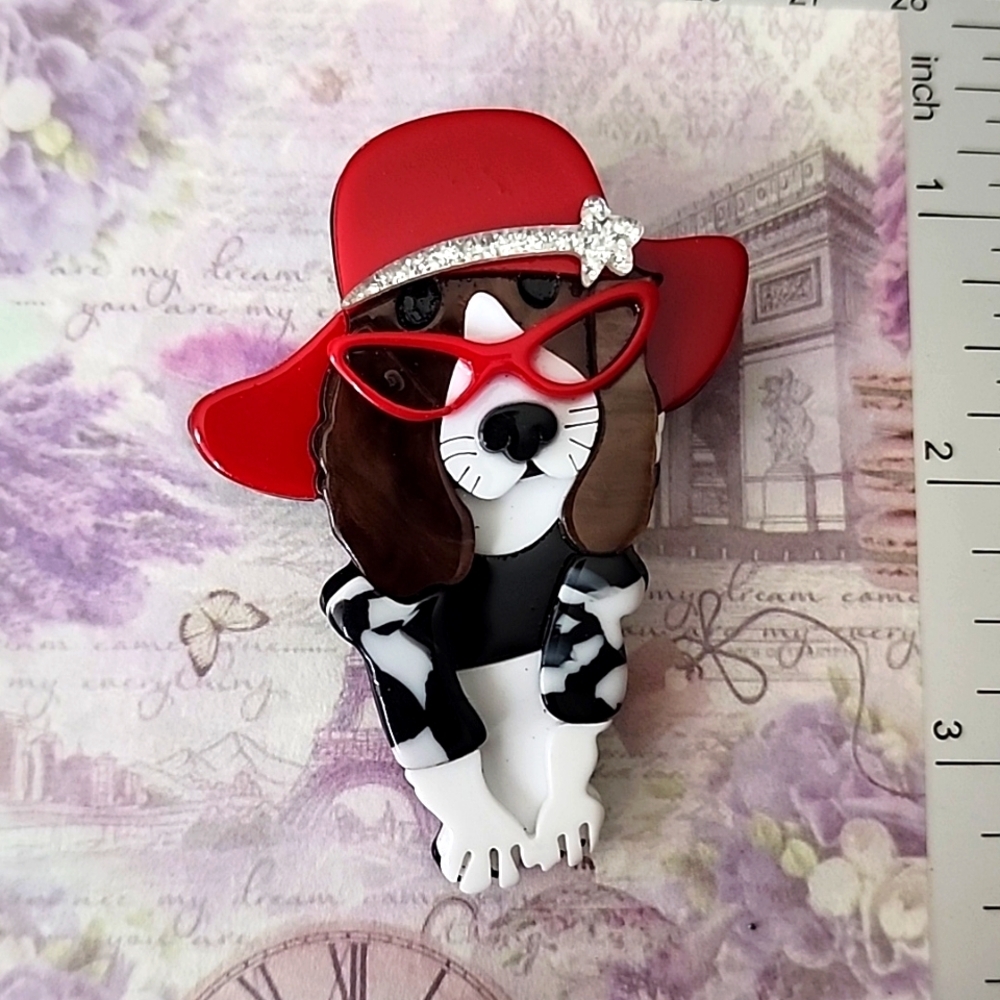 DIVA Black and Red DOG WITH Hat And GLASSES  Brooch - Picture 3 of 4